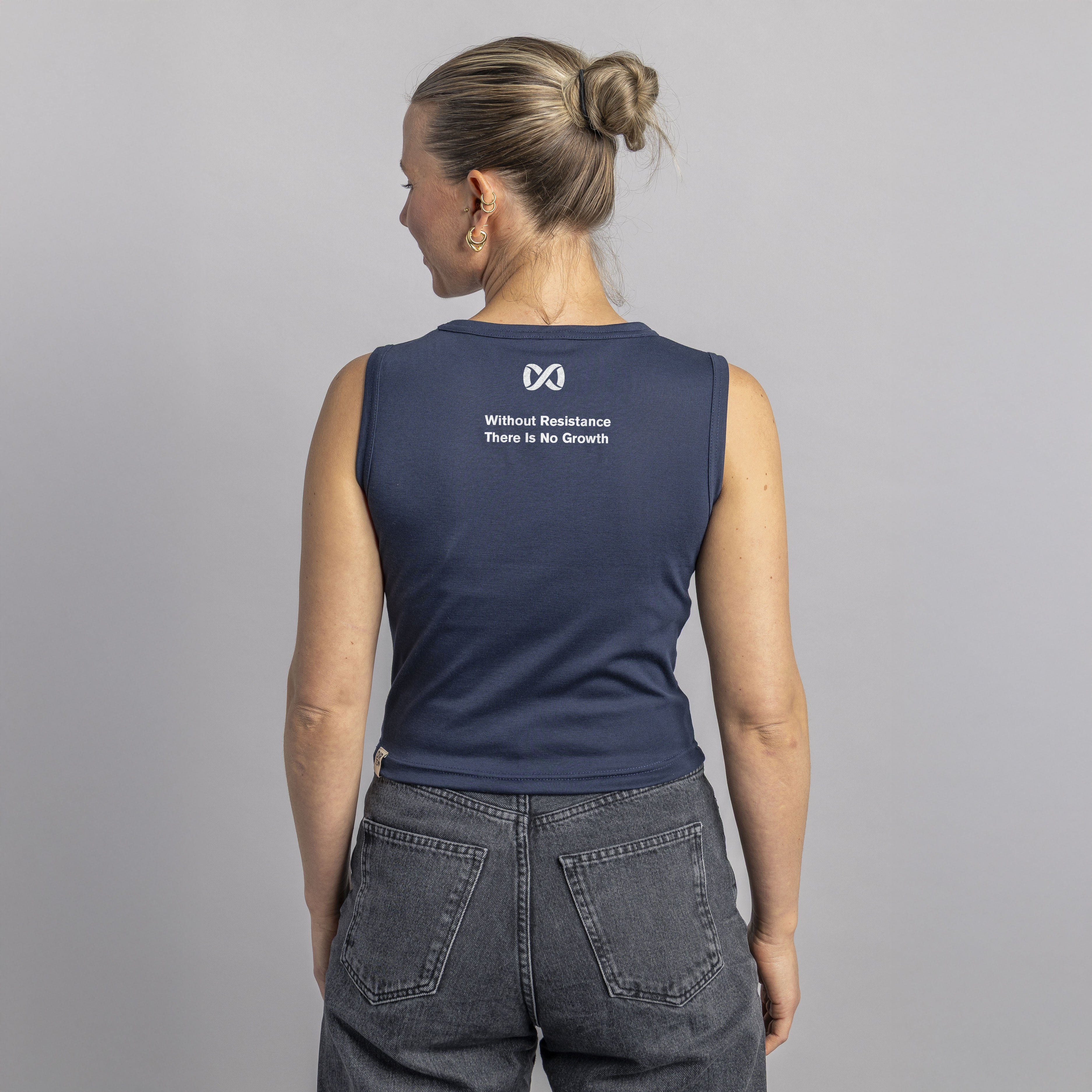 flexvit-cropped-top-navy-damen-t-shirt image 2