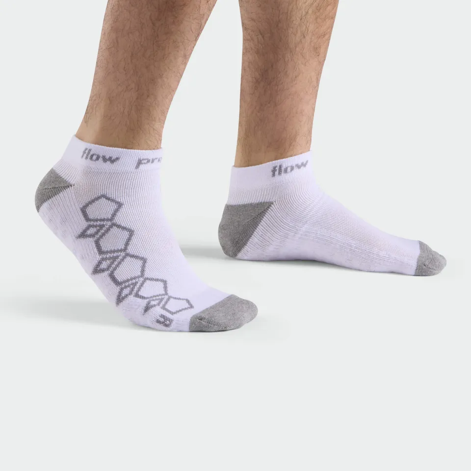 deuser-motion-sneakers-socks-unisex image 1