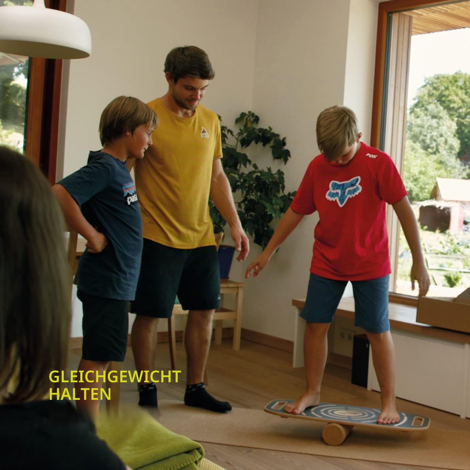 mft-bodyteamwork-balance-board-indoor-freestyle-holz-mit-korkrolle image 8